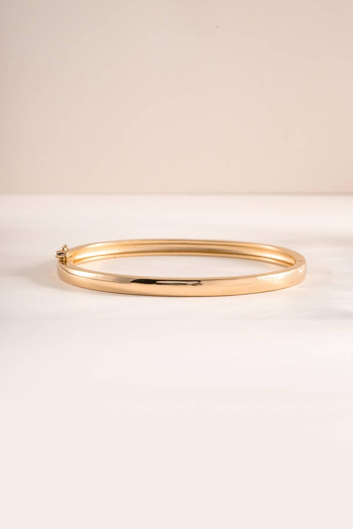 Minimalist Bangle
