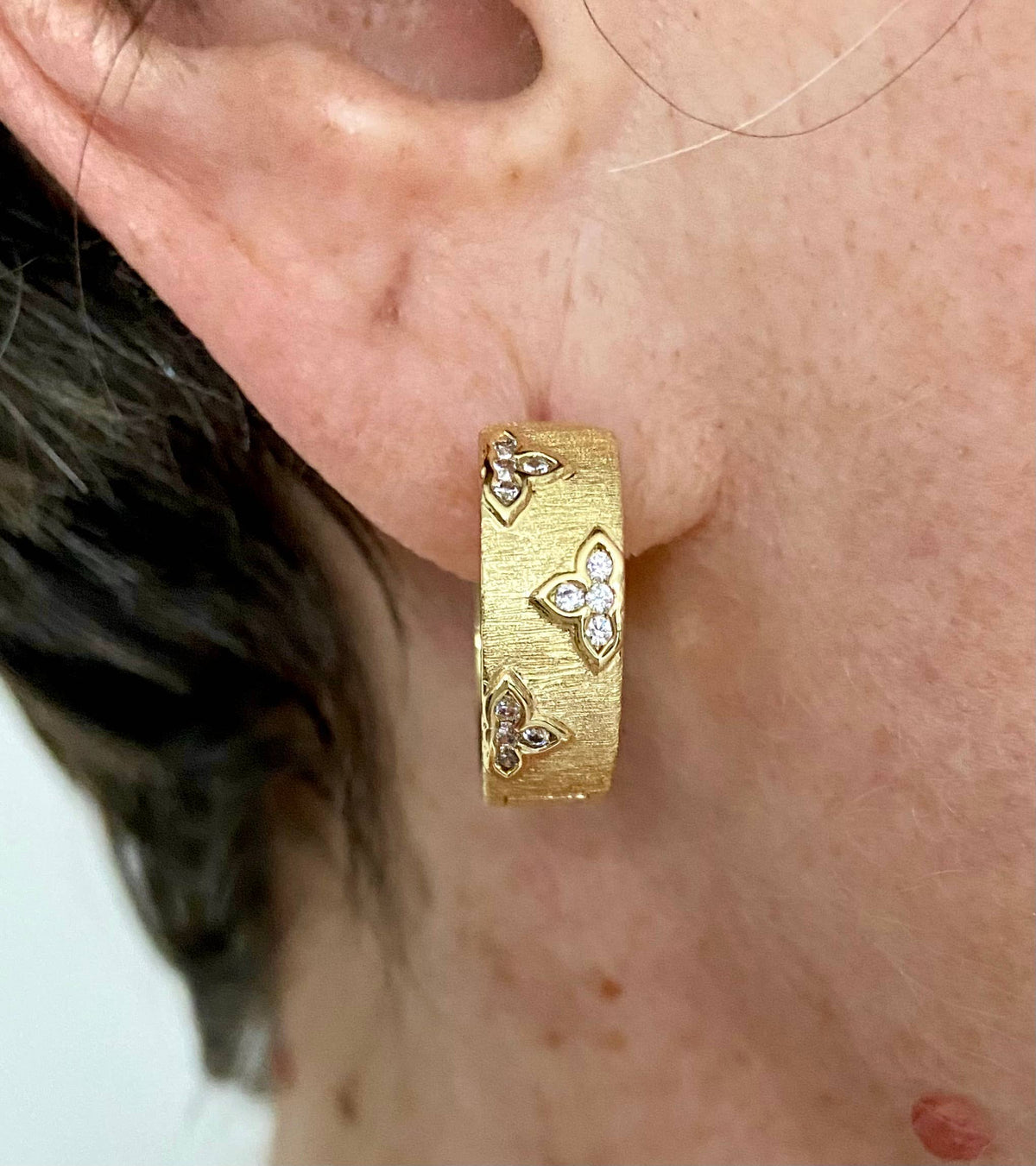 Satia Hoop Earrings