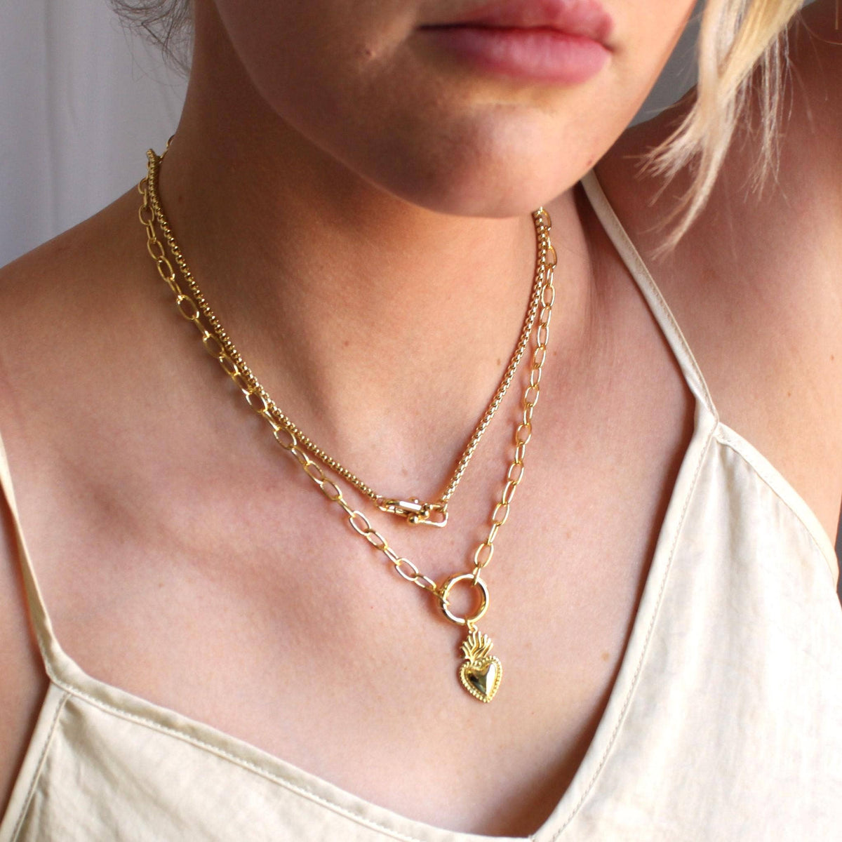 Susie Interlocking Charm Holder Necklace